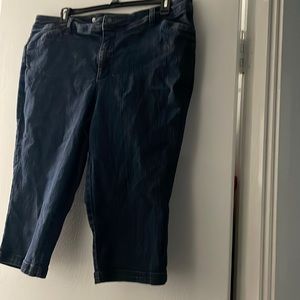 Used Blue Crop Jeans Size 22W